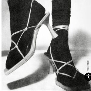 HEELED STRAPPY LEATHER‎ SANDALS